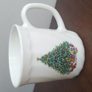 France Salem Porcelle Christmas Mug Tree Wreath Coffee Cup Single